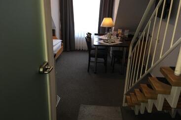 Apartment 47