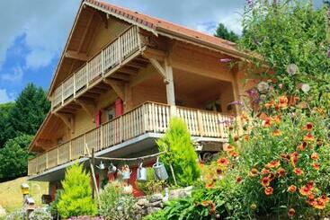 צימר Au Bout Du Chemin