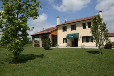 צימר Azienda Agrituristica Ai Prai