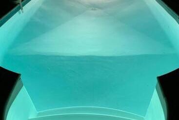 تختخواب و صبحانه Monte Carlo View And Spa