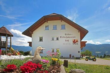 هتل Niederhaeusererhof