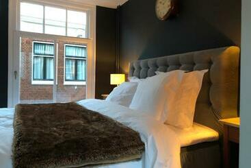The Lastage Inn   Bed & Breakfast