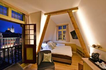 צימר Rooms With A View