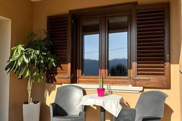 تختخواب و صبحانه Villa Amalia