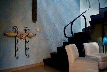 هتل Magnolias Boutique Suites & Spa