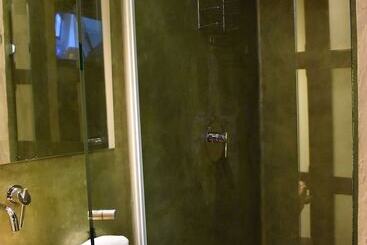 هتل Magnolias Boutique Suites & Spa