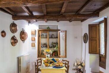 تختخواب و صبحانه Casa Roma