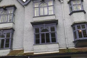 پانسیون Golden Cross Guesthouse
