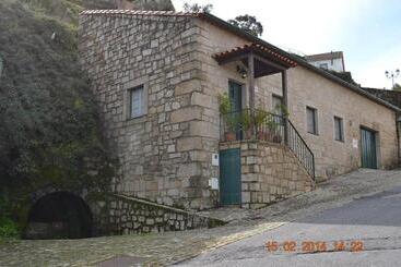 تختخواب و صبحانه Casa Da Maria