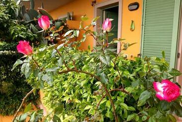 تختخواب و صبحانه Casa Marta