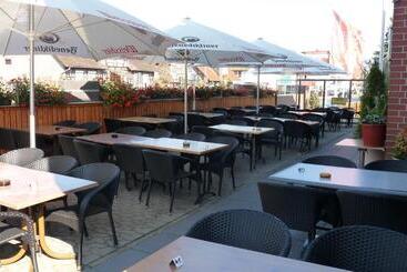 هتل Rodizio Ug
