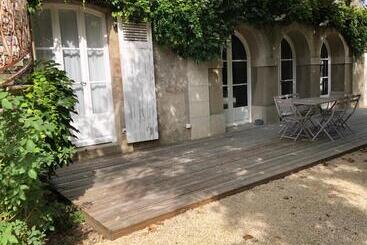 پانسیون Au Rez De Jardin