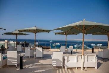 Redcon Suites