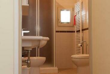 B&b Le Rose Del Tirreno