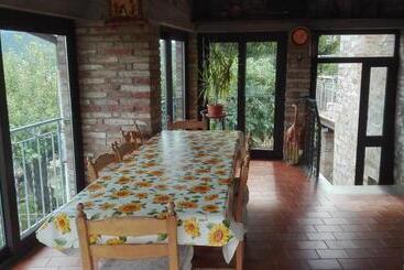 هتل Agriturismo Cerquaglia