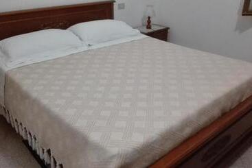 هتل Agriturismo Cerquaglia