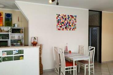 پانسیون Apartments & Rooms Saša