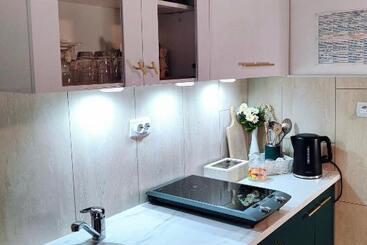 پانسیون Apartments & Rooms Saša