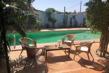 تختخواب و صبحانه Higos Chumbos, Casa Rural Compartido