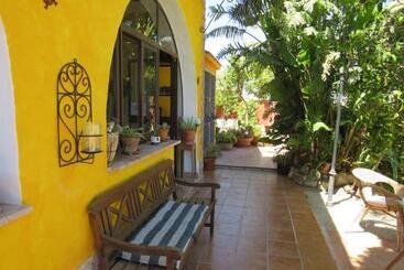 تختخواب و صبحانه Higos Chumbos, Casa Rural Compartido