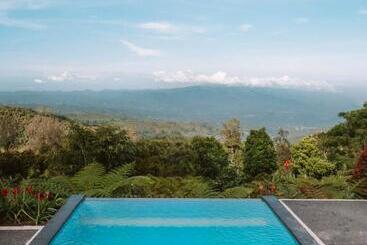Munduk Menir Villas - Munduk