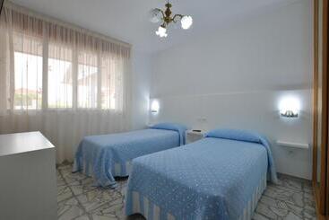Pension Asun Sanxenxo