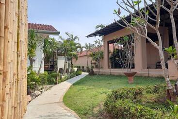 Pingplalee Resort Chasorn