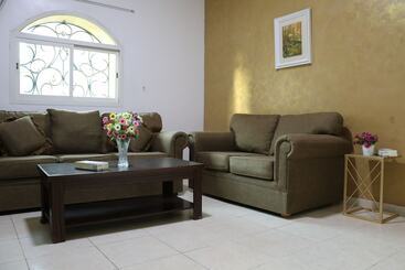 Al Alya Hotel Rooms And Suites