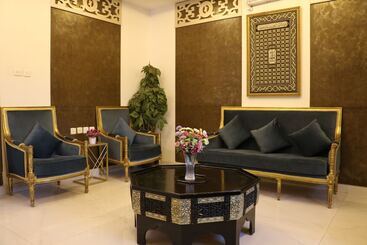 Al Alya Hotel Rooms And Suites