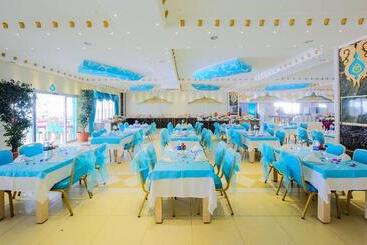 استراحتگاه Daima Biz Hotel   Dolusu Aquapark Access