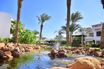 Dive Inn Resort