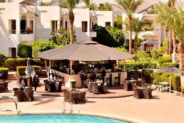 Dive Inn Resort