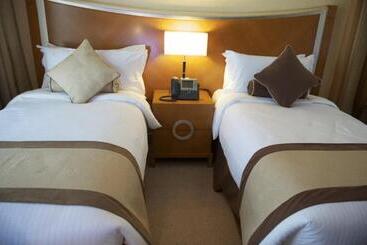 Grand Bellevue Hotel Apartment Dubai