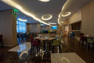 Grand Bellevue Hotel Apartment Dubai