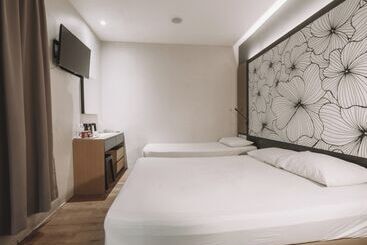 Hi Hotel Dot