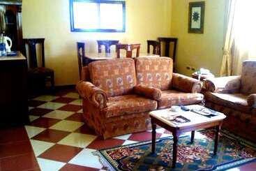 هتل Alexandria Mediterranean Suites