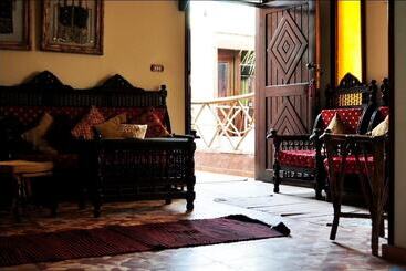 هتل Alf Leila Boutique