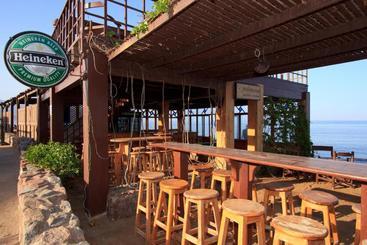 هتل Blue Beach Club