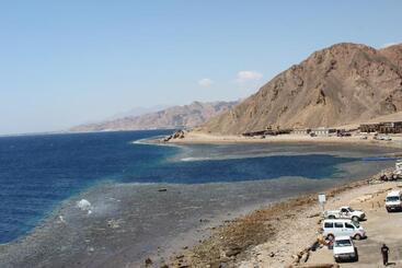 هتل Blue Beach Club