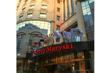 هتل Cherry Maryski