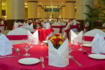 هتل City Seasons Al Hamra