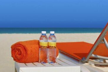 هتل City Seasons Al Hamra