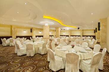 Doubletree By Hilton Hotel Dhahran