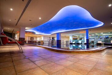 Doubletree By Hilton Hotel Dhahran