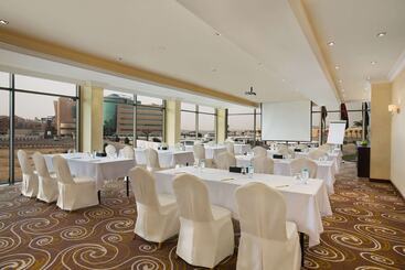 Doubletree By Hilton Hotel Dhahran