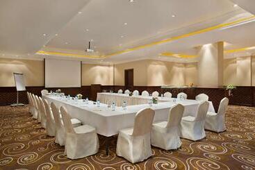 Doubletree By Hilton Hotel Dhahran