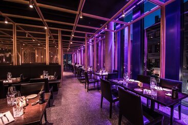 هتل Empire Riverside