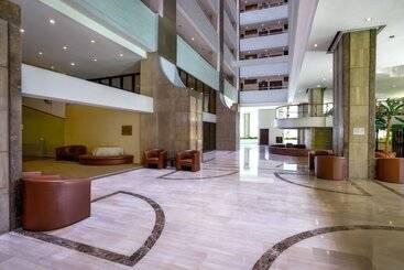 هتل Far East Plaza Residences