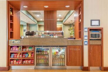 هتل Hampton Inn By Hilton Queretaro Tecnologico