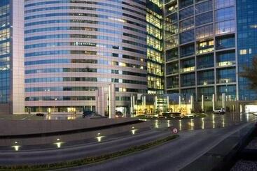 هتل Jumeirah Living World Trade Centre Dubai